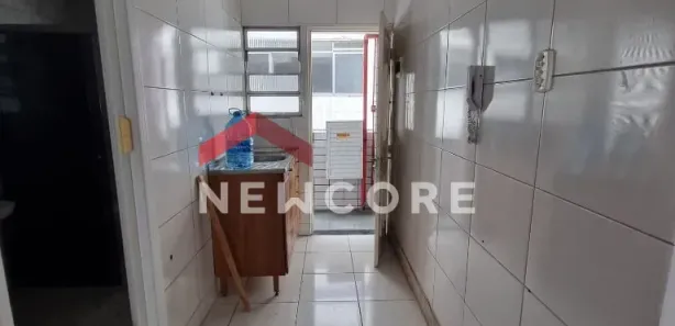 Kitnet à venda, 26m² no Guilhermina, Praia Grande