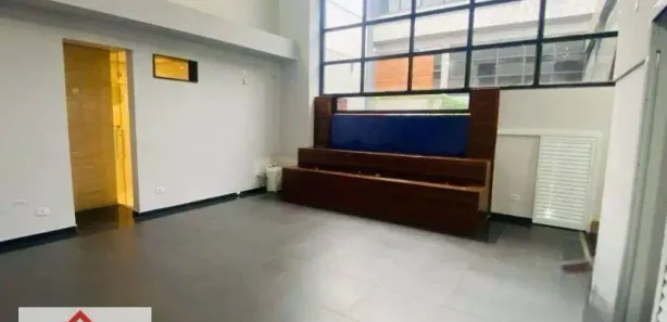 Prédio Inteiro para alugar, 352m² no Atibaia Jardim, Atibaia