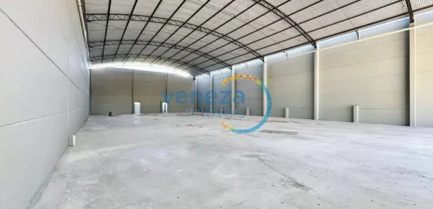 Galpão / Depósito / Armazém para alugar, 800m² no Conjunto Habitacional Collor de Melo, Cambé