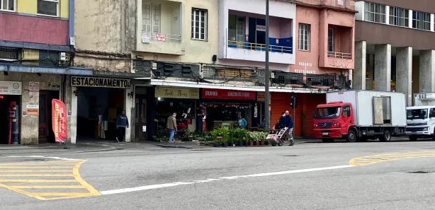 Loja / Salão / Ponto Comercial para alugar, 240m² no Centro, Petrópolis