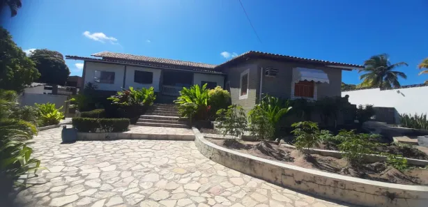 Sobrado com 5 Quartos à venda, 230m² no Carapibus, Conde