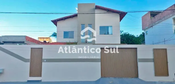 Casa com 3 Quartos à venda, 200m² no Olivença, Ilhéus