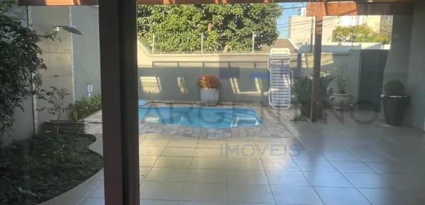 Sobrado com 4 Quartos para venda ou aluguel, 281m² no Vila Nova Socorro, Mogi das Cruzes