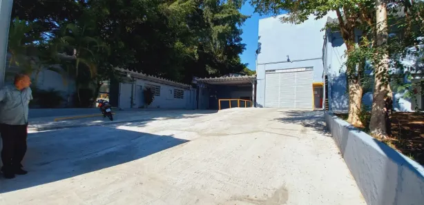 Galpão / Depósito / Armazém para alugar, 3761m² no Campanário, Diadema