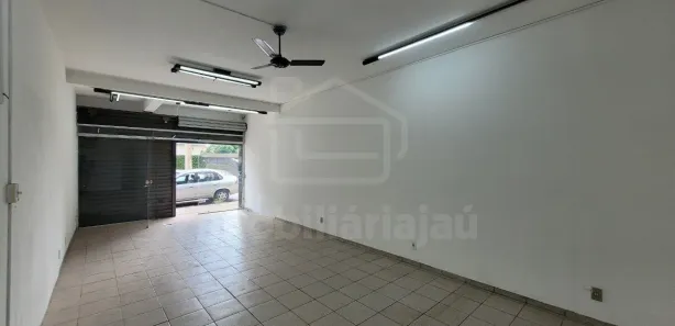 Loja / Salão / Ponto Comercial para alugar, 50m² no Chácara Braz Miraglia, Jaú