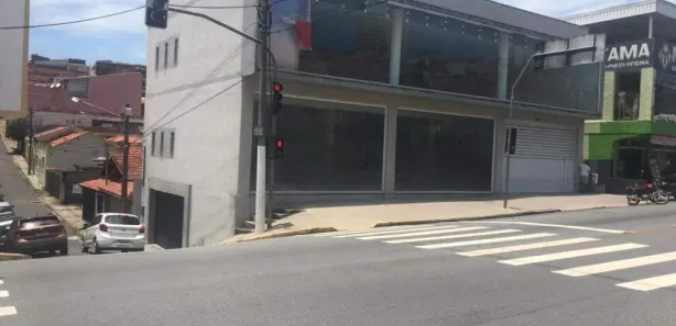 Prédio Inteiro para alugar, 660m² no Centro, Bragança Paulista