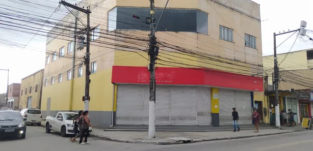 Loja / Salão / Ponto Comercial para alugar, 340m² no Piabetá (Inhomirim), Magé