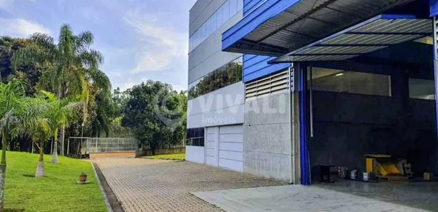 Galpão / Depósito / Armazém à venda, 2400m² no Sítio da Moenda, Itatiba
