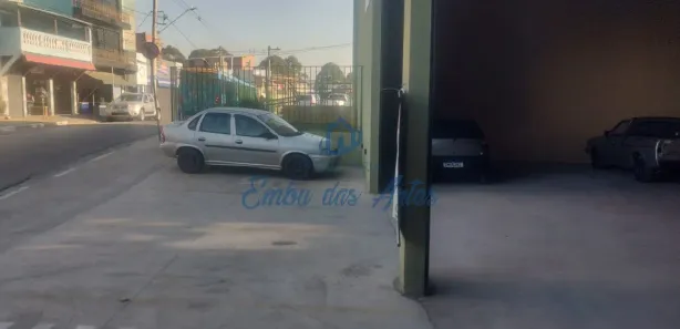 Casa Comercial para alugar, 694m² no Jardim Vista Alegre, Embu das Artes