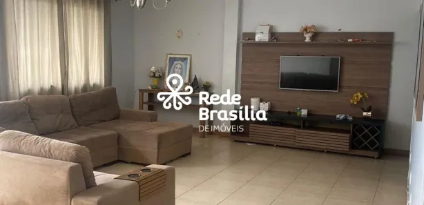 Casa de Condomínio com 3 Quartos à venda, 259m² no Setor Habitacional Contagem, Brasília