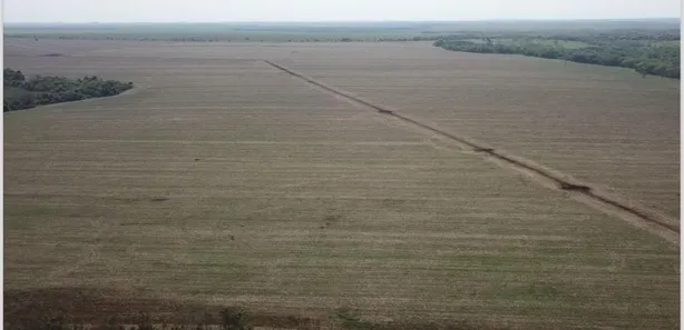 Fazenda / Sítio / Chácara com 3 Quartos à venda, 820000000m² no Centro, Maracaju