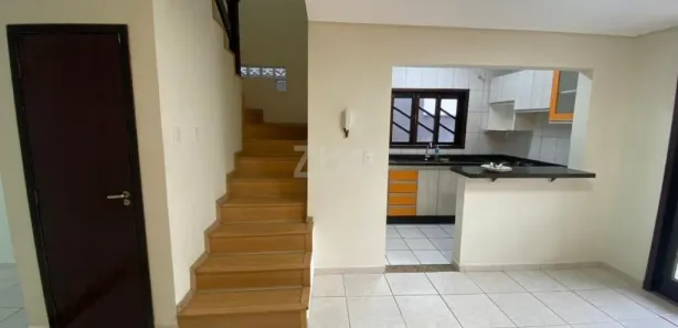 Sobrado com 3 Quartos à venda, 125m² no Saguaçu, Joinville