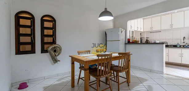 Casa com 4 Quartos à venda, 200m² no Centro, Ribeirão Pires