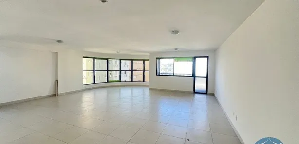 Loja / Salão / Ponto Comercial à venda, 74m² no Petrópolis, Natal