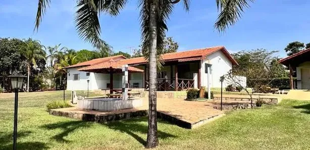 Casa com 3 Quartos à venda, 3340m² no , Hidrolândia