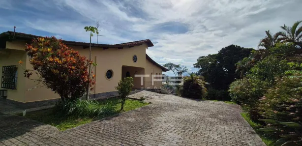 Casa de Condomínio com 4 Quartos à venda, 857m² no Jardim Pérola, Guaratinguetá