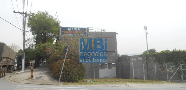 Prédio Inteiro para alugar, 1371m² no Jaguaré, São Paulo