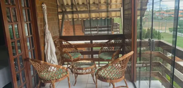 Casa de Condomínio com 4 Quartos à venda, 140m² no Alpes Suiços, Gravatá