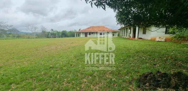 Fazenda / Sítio / Chácara com 4 Quartos à venda, 300m² no Boa Esperança, Rio Bonito