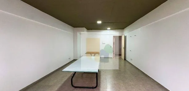 Conjunto Comercial / Sala para alugar, 34m² no Jardim São Vicente, Cotia