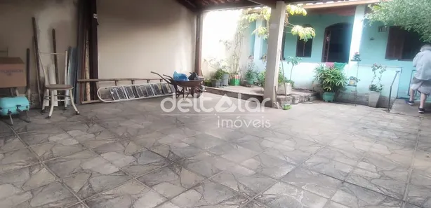 Casa com 3 Quartos à venda, 162m² no Piratininga (Venda Nova), Belo Horizonte