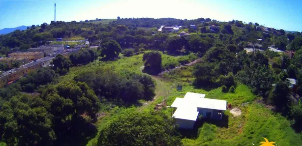 Fazenda / Sítio / Chácara com 2 Quartos à venda, 50000m² no Bicuíba (Bacaxá), Saquarema