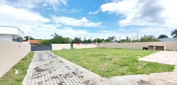 Fazenda / Sítio / Chácara com 2 Quartos para alugar, 100m² no Quinta dos Buritis, São Carlos