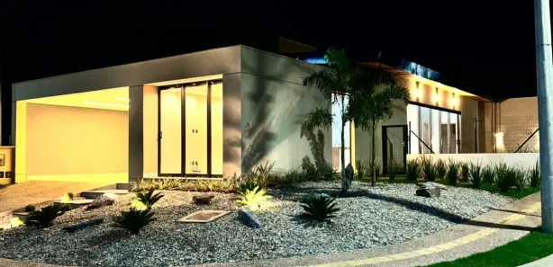 Casa de Condomínio com 3 Quartos à venda, 200m² no Jardins Capri, Senador Canedo