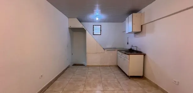 Conjunto Comercial / Sala para alugar, 22m² no Centro, Londrina