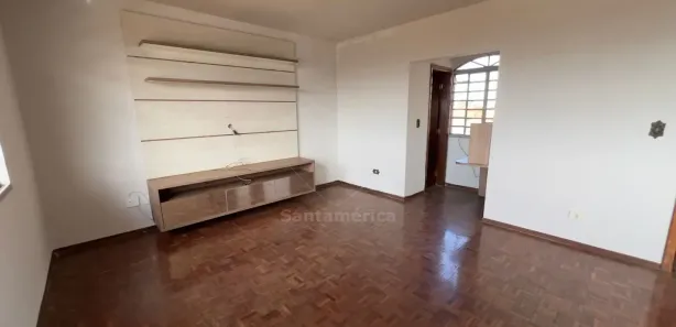 Casa com 3 Quartos para alugar, 150m² no Parque Residencial Joaquim Toledo Piza, Londrina