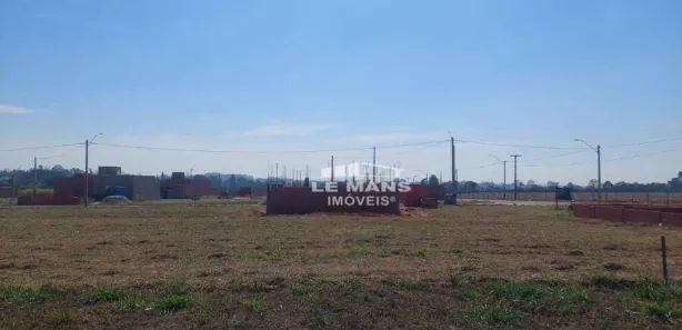 Terreno / Lote / Condomínio à venda, 176m² no Jardim Torrezan, Saltinho
