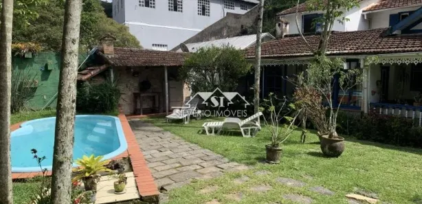 Casa com 4 Quartos à venda, 305m² no Simeria, Petrópolis