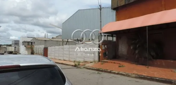 Galpão / Depósito / Armazém à venda, 1080m² no Jardim Canadá, Nova Lima