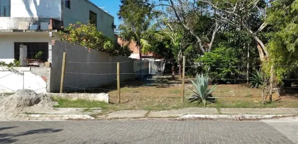 Terreno / Lote / Condomínio à venda, 204m² no São José, Armação dos Búzios