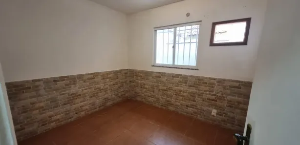 Casa de Condomínio com 2 Quartos para alugar, 95m² no Cosmorama, Mesquita