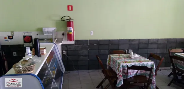 Casa Comercial à venda, 90m² no Centro, Guaratinguetá