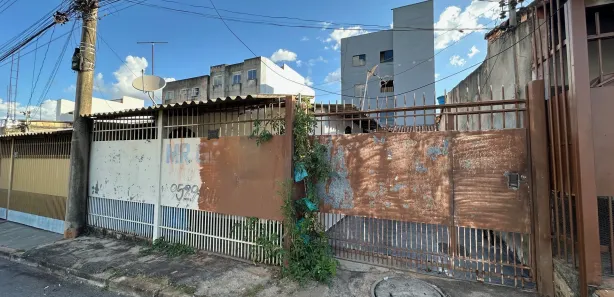 Casa com 3 Quartos à venda, 90m² no Paranoá, Brasília