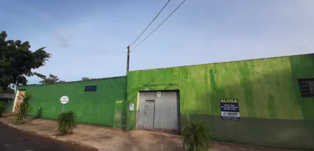 Loja / Salão / Ponto Comercial para alugar, 137m² no Vila Franko, Apucarana