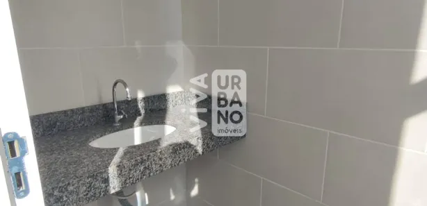 Conjunto Comercial / Sala para alugar, 56m² no Aterrado, Volta Redonda