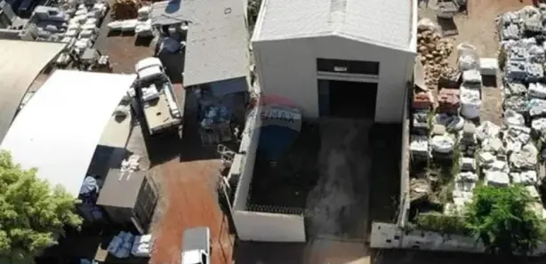 Galpão / Depósito / Armazém com 1 Quarto para alugar, 123m² no Parque Alvorada, Araraquara