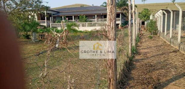 Fazenda / Sítio / Chácara com 4 Quartos à venda, 580m² no Chácara Marambaia, Caçapava