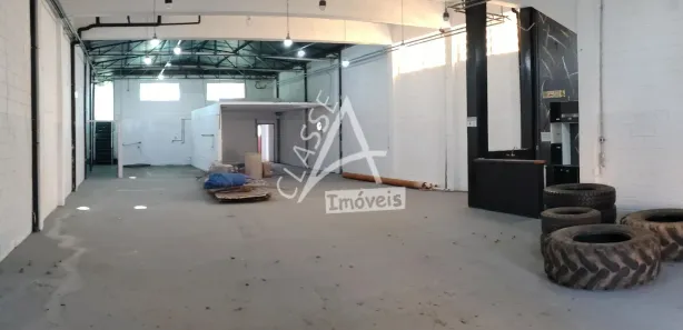 Galpão / Depósito / Armazém para alugar, 300m² no Vila Bocaina, Mauá
