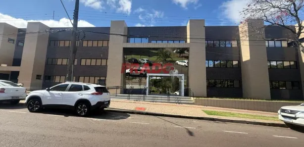 Conjunto Comercial / Sala à venda, 57m² no Zona 05, Maringá