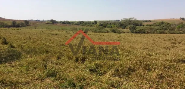 Fazenda / Sítio / Chácara à venda, 121000m² no , Capivari