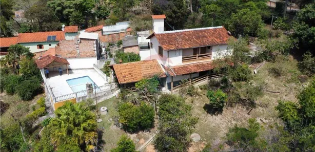 Fazenda / Sítio / Chácara com 3 Quartos à venda, 179m² no Vale das Acácias, Ribeirão das Neves