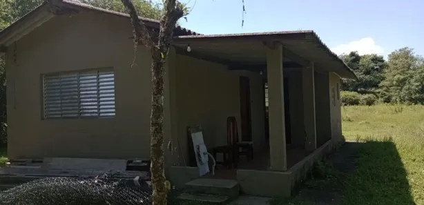 Fazenda / Sítio / Chácara com 1 Quarto à venda, 5000m² no Jardim Aguapeu, Itanhaém
