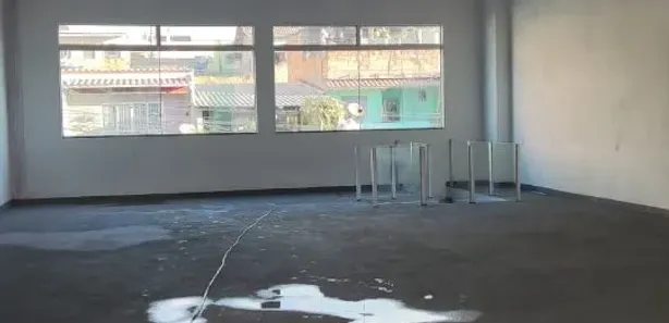 Loja / Salão / Ponto Comercial para alugar, 180m² no Conjunto Habitacional Morro Alto, Vespasiano