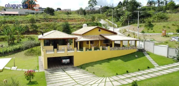Fazenda / Sítio / Chácara com 4 Quartos à venda, 400m² no Roseirinha, Caçapava