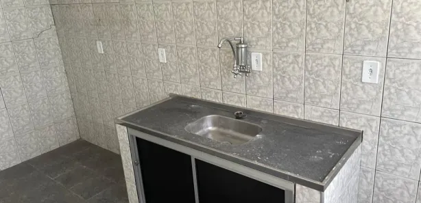 Casa Comercial com 11 Quartos para venda ou aluguel, 261m² no Pedregulho, Guaratinguetá
