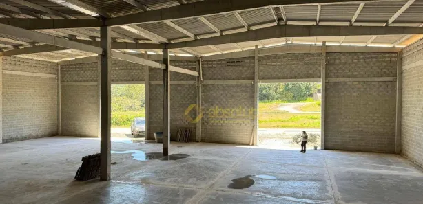 Galpão / Depósito / Armazém para alugar, 720m² no Abc, Moreno